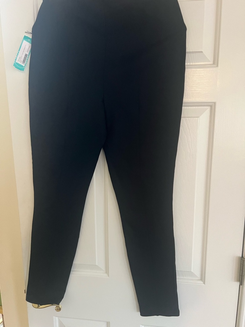 NWT Dictionary Naya Front Seam Women's Black Skinny Ponte Pants. Size L (12/14) - Picture 5 of 11